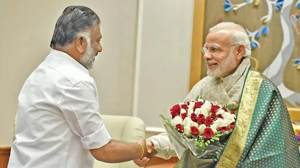 o panneerselvam narendra modi